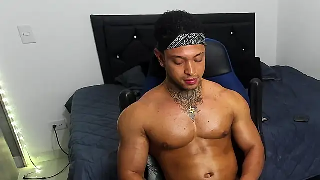 Snapshot of Stiven_collins chatting on February 25, 2025, 9:53 am Stiven collins online show from February 25, 2025, 9:53 am