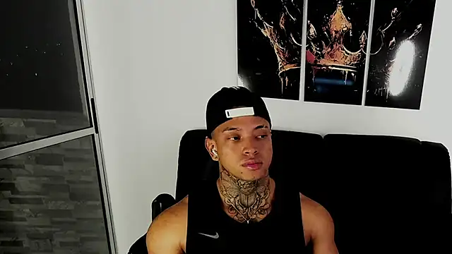 Snapshot of Stiven_collins chatting on March 16, 2025, 9:16 am Stiven collins online show from March 16, 2025, 9:16 am