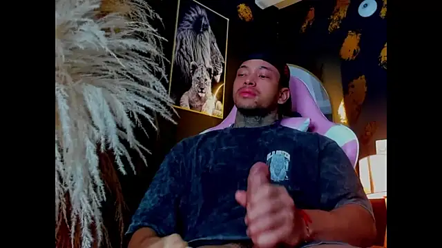 Snapshot of Stiven_collins chatting on September 13, 2025, 8:58 am Stiven collins online show from September 13, 2025, 8:58 am