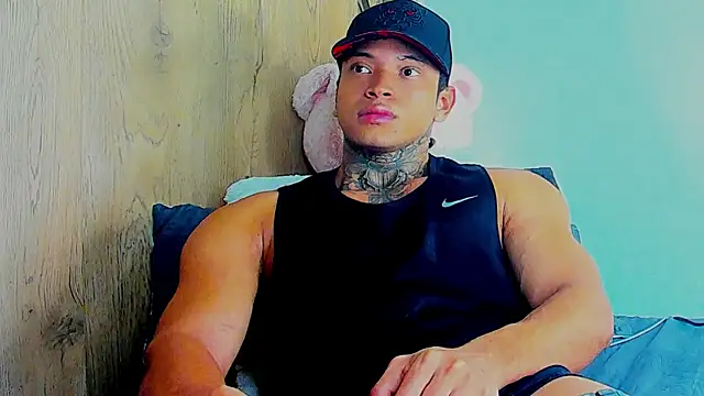 Snapshot of Stiven_collins chatting on November 7, 2025, 9:31 am Stiven collins online show from November 7, 2025, 9:31 am