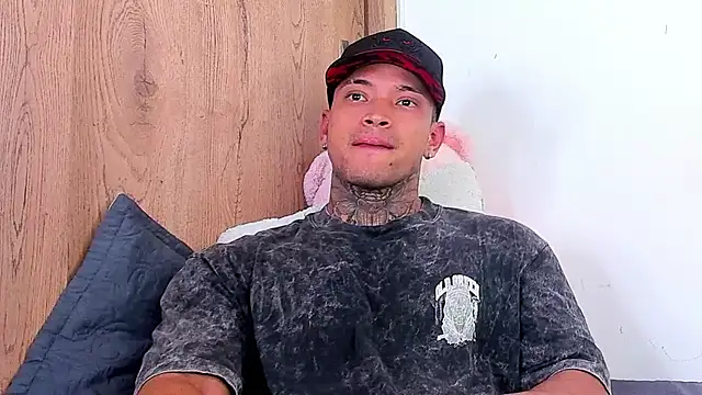 Stiven collins online show from November 29, 2025, 10:29 am