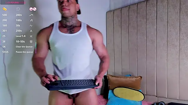 Stiven collins online show from May 2, 2026, 2:11 pm