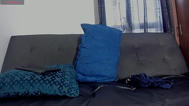 curt xxx online show from October 22, 2025, 5:24 pm