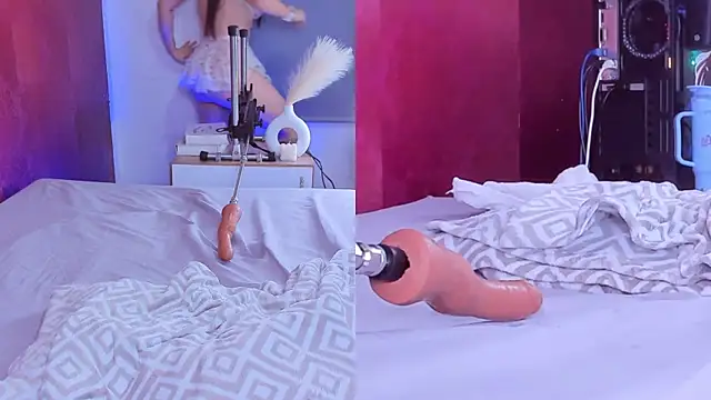 sarasmith85 online show from February 12, 2025, 5:26 pm