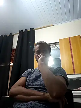 Snapshot of JeanJavert chatting on December 15, 2024, 3:53 pm JeanJavert online show from December 15, 2024, 3:53 pm
