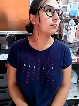 Cute Penelope online show from February 26, 2025, 3:08 pm