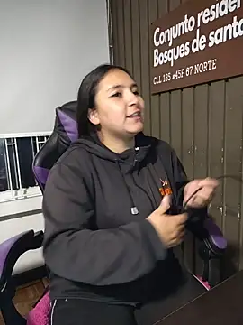 Cute Penelope online show from January 6, 2026, 11:03 am