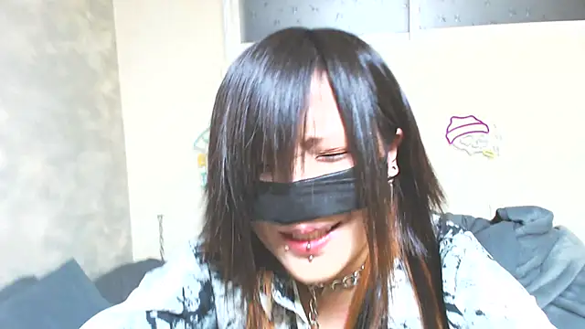 miyabi room online show from February 21, 2025, 9:56 am