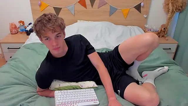 Fandi 777 online show from April 3, 2026, 2:04 pm