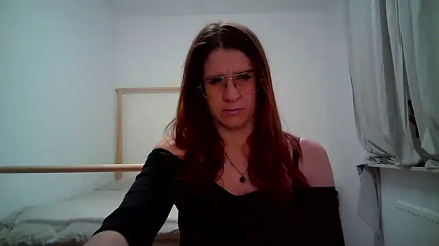 KayaRose online show from October 25, 2025, 8:25 pm