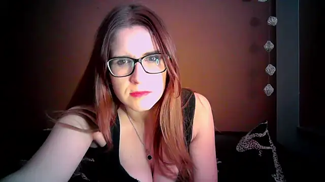 KayaRose online show from October 30, 2025, 4:30 pm