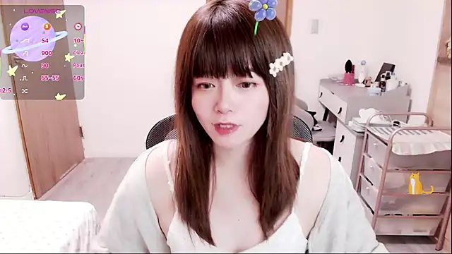 Snapshot of a0513 chatting on February 9, 2026, 3:49 pm a0513 online show from February 9, 2026, 3:49 pm