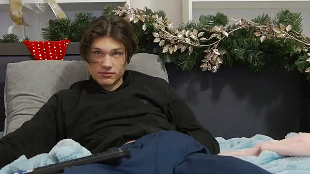 CalvinCay online show from December 29, 2024, 1:13 am