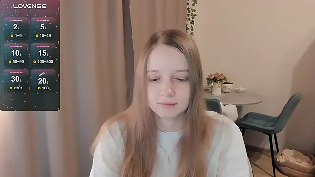 Snapshot of Alyaley chatting on June 1, 2026, 5:14 pm Alyaley online show from June 1, 2026, 5:14 pm
