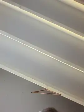 60philippe online show from March 6, 2025, 2:40 pm