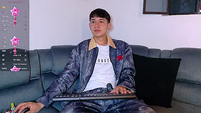 Mr daren  online show from November 28, 2025, 7:16 pm