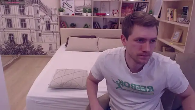 EthanPinkman online show from March 19, 2025, 9:28 am