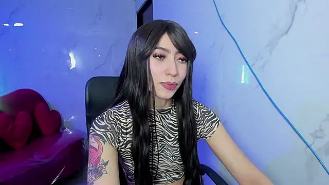 LilithCooperr  online show from July 14, 2026, 8:14 pm