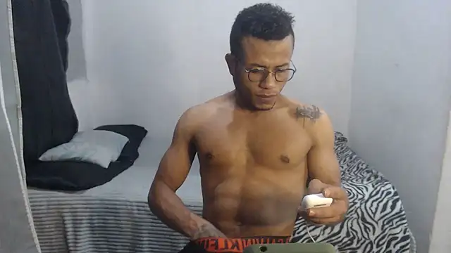 grandominantex1 online show from January 18, 2026, 9:51 pm