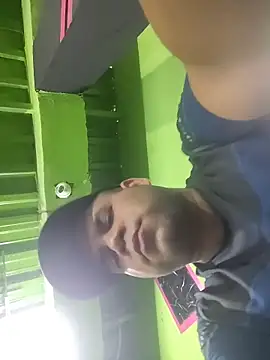 Evert hairyboy online show from October 9, 2025, 8:29 pm