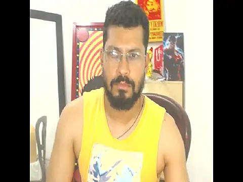 Snapshot of MikeRiverx chatting on May 31, 2026, 5:37 am MikeRiverx online show from May 31, 2026, 5:37 am