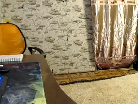  Kitti  online show from December 5, 2024, 4:01 pm