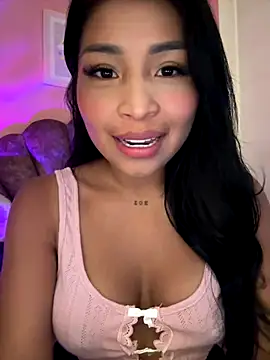 Pocahontascute 33 online show from October 22, 2025, 4:29 pm