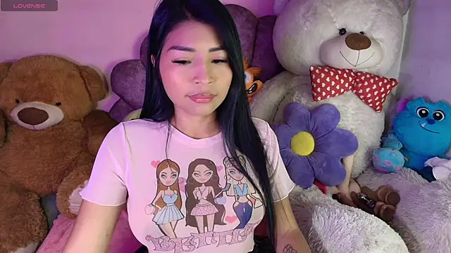 Pocahontascute 33 online show from July 28, 2026, 3:32 pm