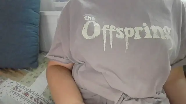 Snapshot of parismira chatting on December 4, 2024, 1:20 pm parismira online show from December 4, 2024, 1:20 pm