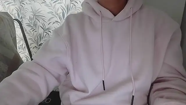 Snapshot of parismira chatting on January 23, 2025, 10:22 am parismira online show from January 23, 2025, 10:22 am