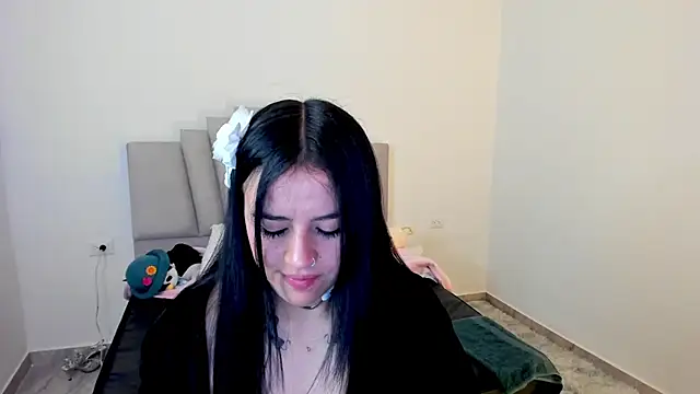 Snapshot of Alli_cooper chatting on March 11, 2025, 10:09 pm Alli cooper online show from March 11, 2025, 10:09 pm