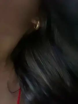 Snapshot of Tara__Sexy chatting on February 18, 2025, 1:33 pm Tara Sexy online show from February 18, 2025, 1:33 pm