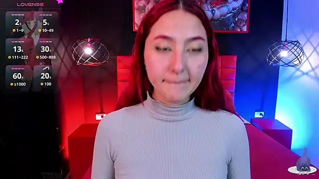 Snapshot of Megan_wolf1_ chatting on October 31, 2025, 3:18 am Megan wolf1 online show from October 31, 2025, 3:18 am