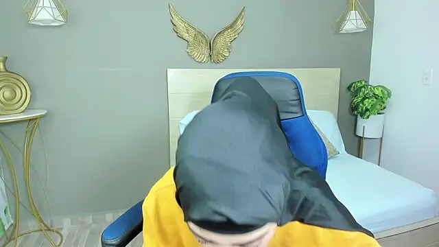 Snapshot of chaymae_nah_ chatting on January 5, 2025, 3:22 am chaymae nah online show from January 5, 2025, 3:22 am