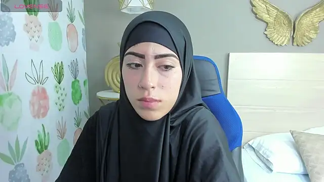 Snapshot of chaymae_nah_ chatting on January 9, 2025, 2:22 am chaymae nah online show from January 9, 2025, 2:22 am