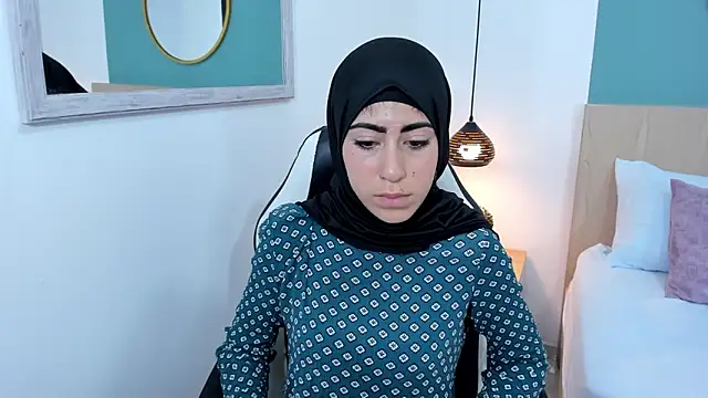 Snapshot of chaymae_nah_ chatting on January 22, 2025, 4:55 pm chaymae nah online show from January 22, 2025, 4:55 pm