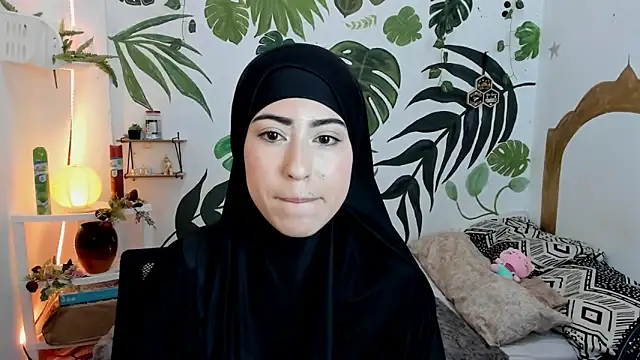 Snapshot of chaymae_nah_ chatting on October 10, 2025, 3:16 am chaymae nah online show from October 10, 2025, 3:16 am