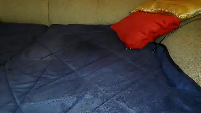 Geiler668 online show from December 29, 2024, 4:40 pm