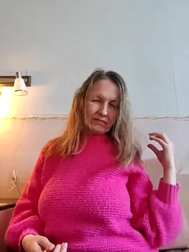 Evelina cute online show from February 7, 2026, 7:34 am