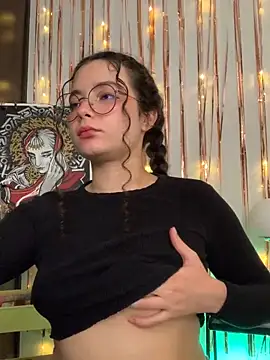 Antoniart  online show from December 19, 2024, 2:12 am