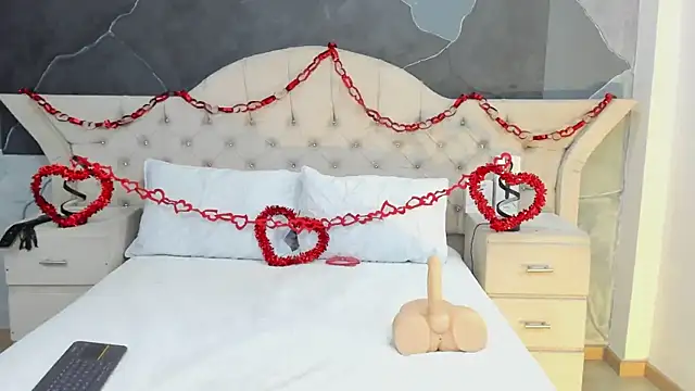 AmberGreyy  online show from February 14, 2025, 9:53 pm