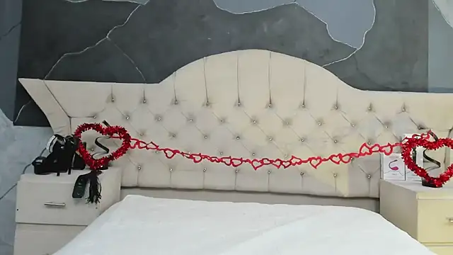 AmberGreyy  online show from February 15, 2025, 1:16 pm