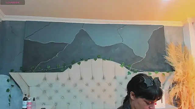 AmberGreyy  online show from January 10, 2026, 1:13 pm