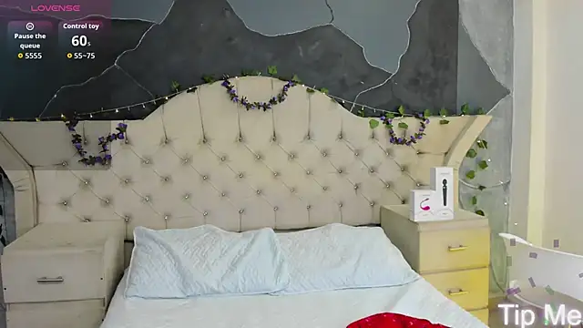 AmberGreyy  online show from February 10, 2026, 5:39 pm