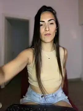 alessandra-a online show from January 8, 2025, 10:27 pm