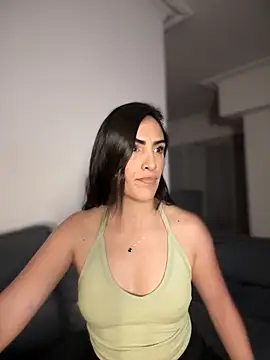 alessandra-a online show from February 8, 2026, 3:10 am