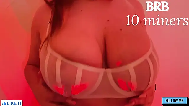 Snapshot of Emily_Gin chatting on January 17, 2026, 3:55 am Emily Gin online show from January 17, 2026, 3:55 am