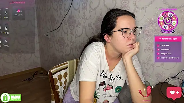 the princese online show from November 30, 2025, 5:17 pm