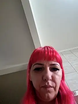 Evadesirex46 online show from October 10, 2025, 8:35 am