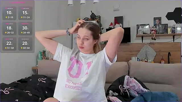 Snapshot of Girl_alone_home chatting on February 11, 2026, 3:06 pm Girl alone home online show from February 11, 2026, 3:06 pm